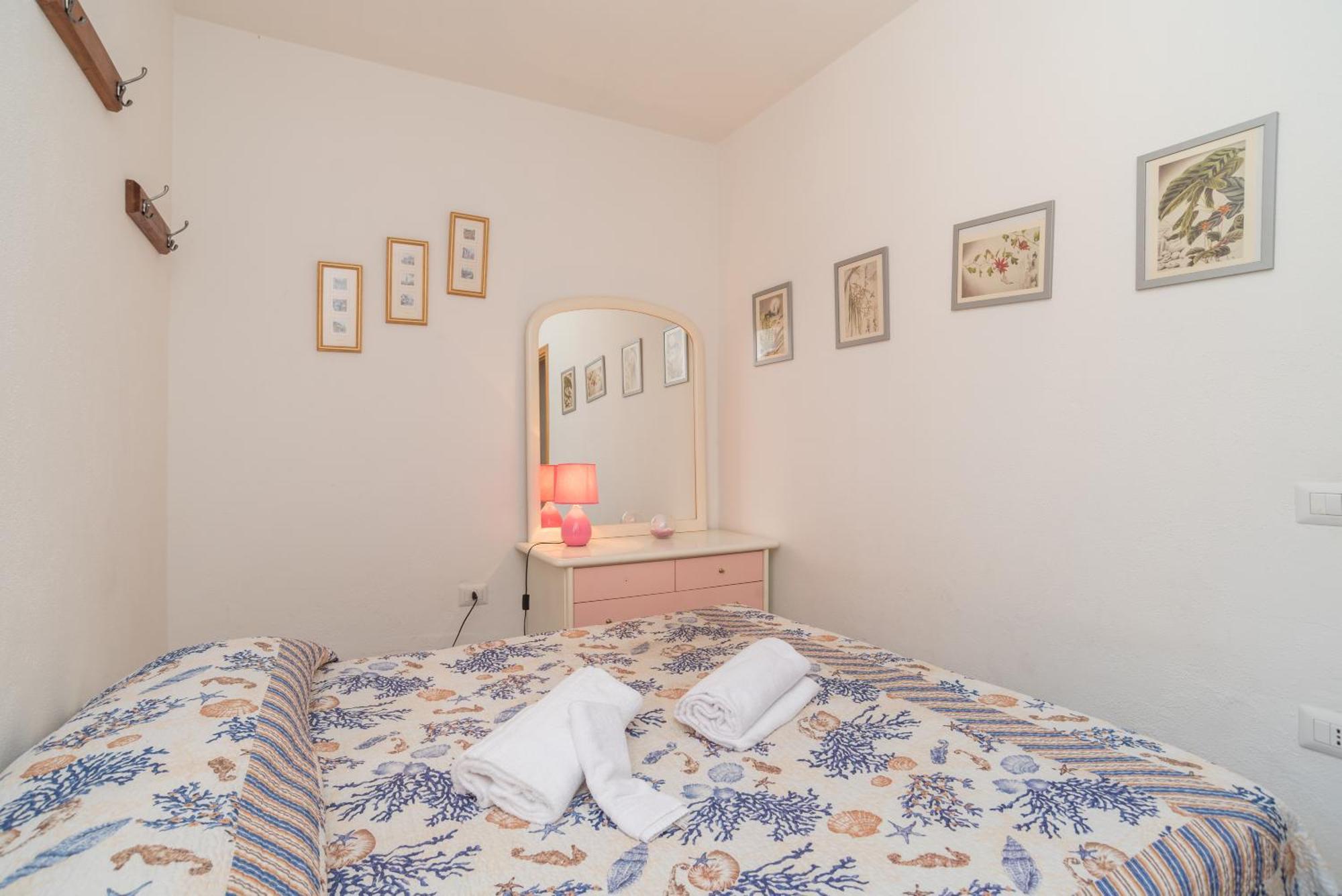 Quadrilocale Vico Trento Appartement San Teodoro  Buitenkant foto