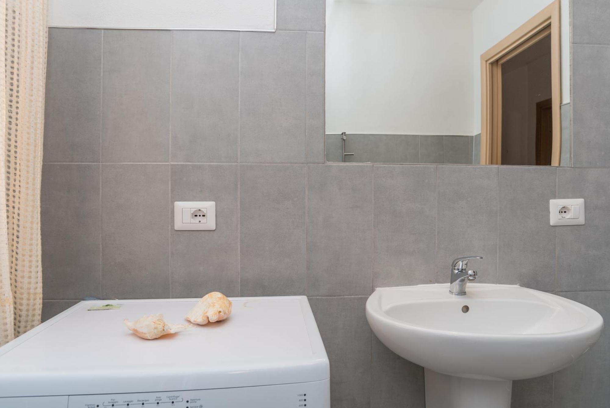 Quadrilocale Vico Trento Appartement San Teodoro  Buitenkant foto